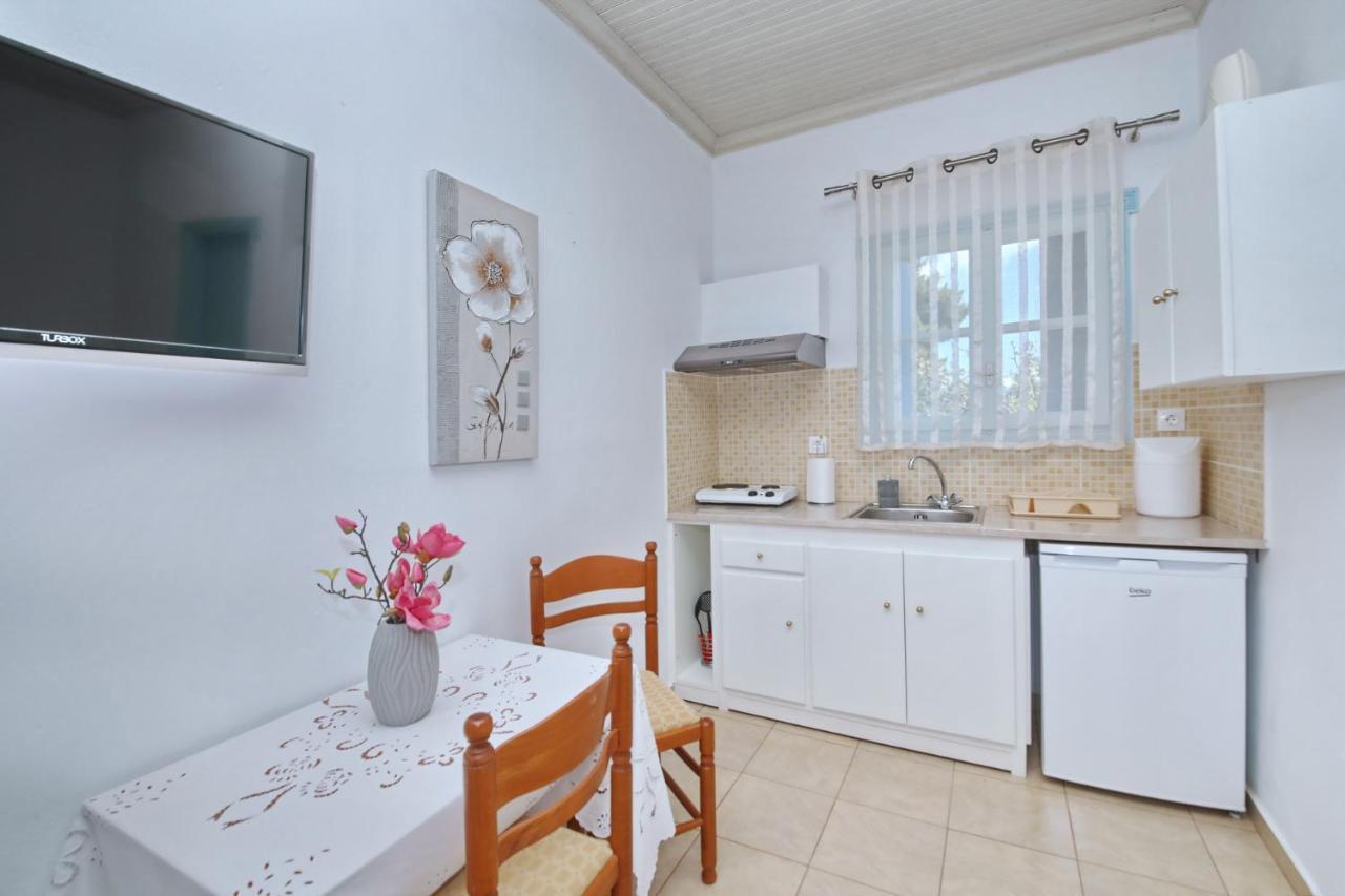 Anemi Studios Skopelos Town Exterior photo