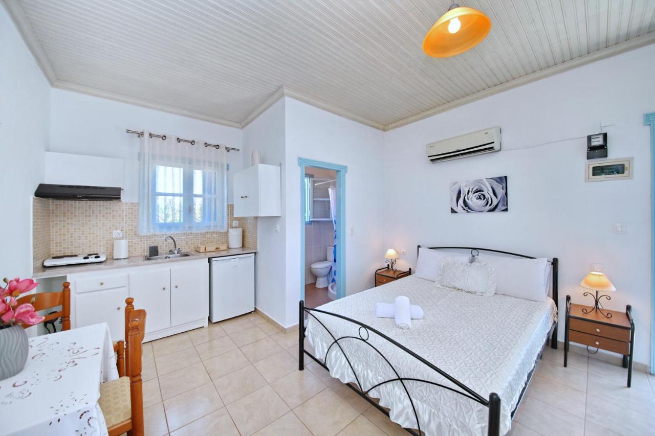 Anemi Studios Skopelos Town Exterior photo